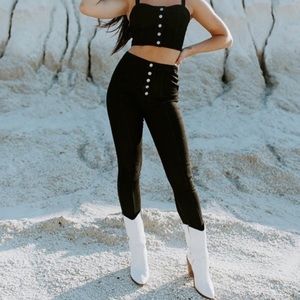 Kittenish Delaney button up jeans/pants